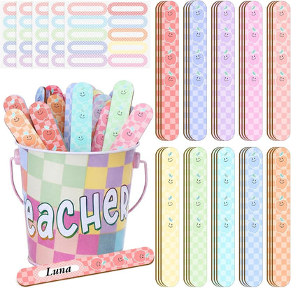 👩‍🏫121/101 Pcs Back to School Teacher Gift Flip Name Sticks Set with Storage Cup,Student Name Sticks with Metal Buckets & Stickers – Classroom Management & Student Grouping Tool for Teachers - Cow Prin / 101 Pcs