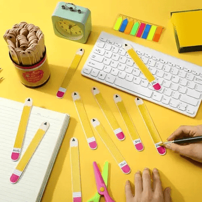 👩‍🏫121/101 Pcs Back to School Teacher Gift Flip Name Sticks Set with Storage Cup,Student Name Sticks with Metal Buckets & Stickers – Classroom Management & Student Grouping Tool for Teachers - Cow Prin / 101 Pcs