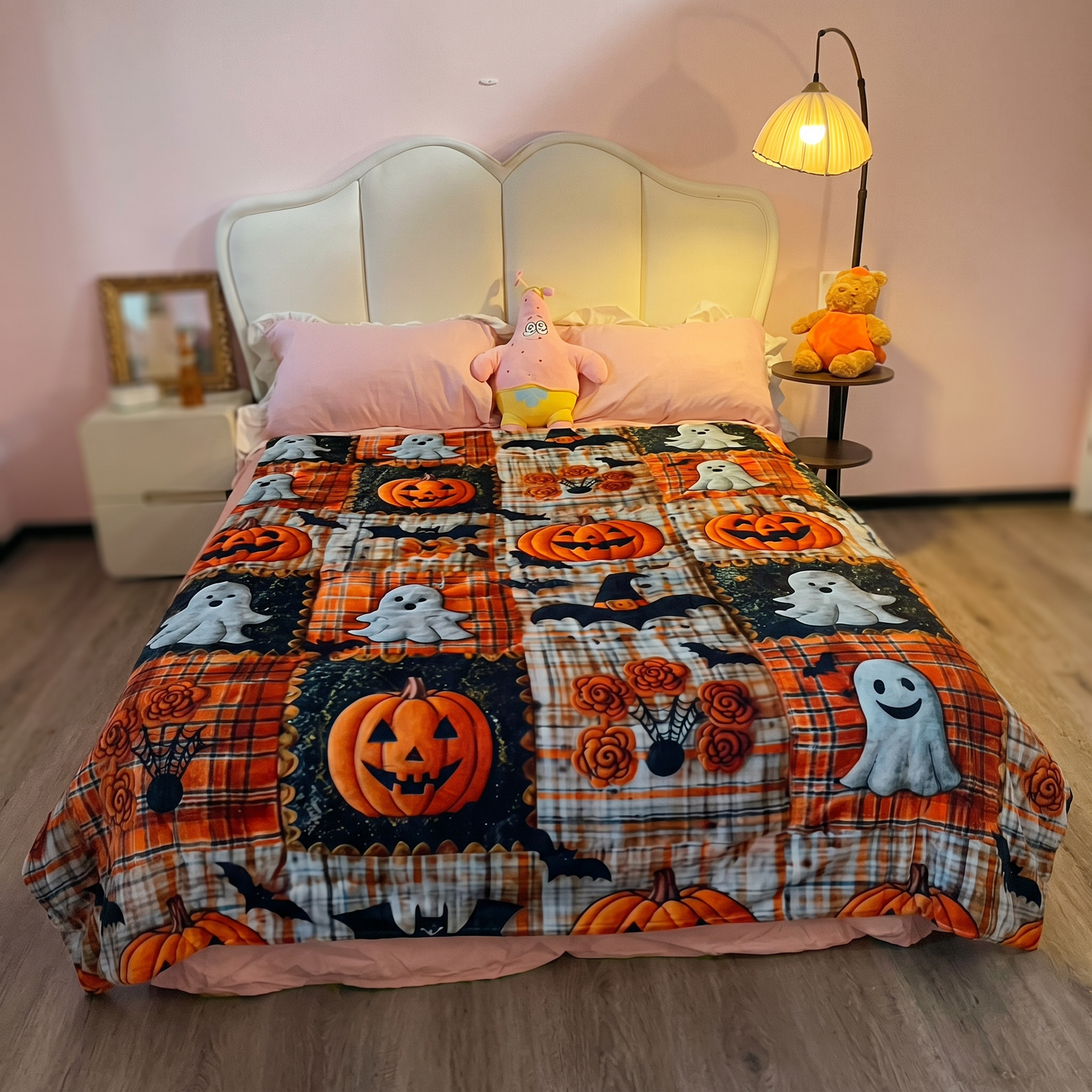 🎃Vintage Patchwork Halloween Quilt | Spooky Cute Autumn Bed Blanket👻