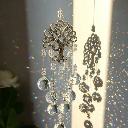 🌳 50% DE RÉDUCTION ☀️ Pendentif attrape-soleil cristal arbre de vie – Fines facettes, reflets lumineux & design symbolique – Parfait pour la décoration intérieure, le jardin ou en cadeau – apporte lumière et sérénité ✨🏡🕊️